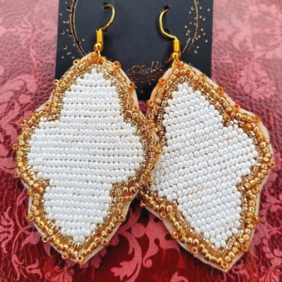 MOROCCAN STYLE BEAD EARRINGS - Picture 3 of 4